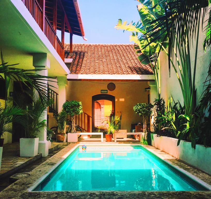 Hotel Azul León Exteriér fotografie