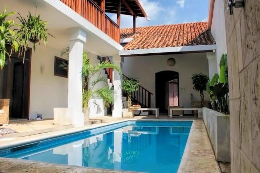 Hotel Azul León Exteriér fotografie